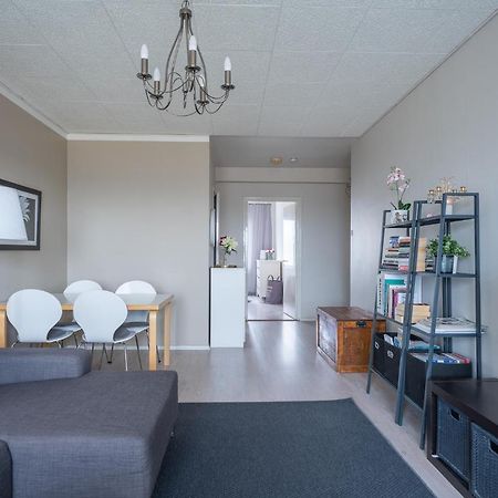Lovely Apartment In The Center Of Turku Exterior photo